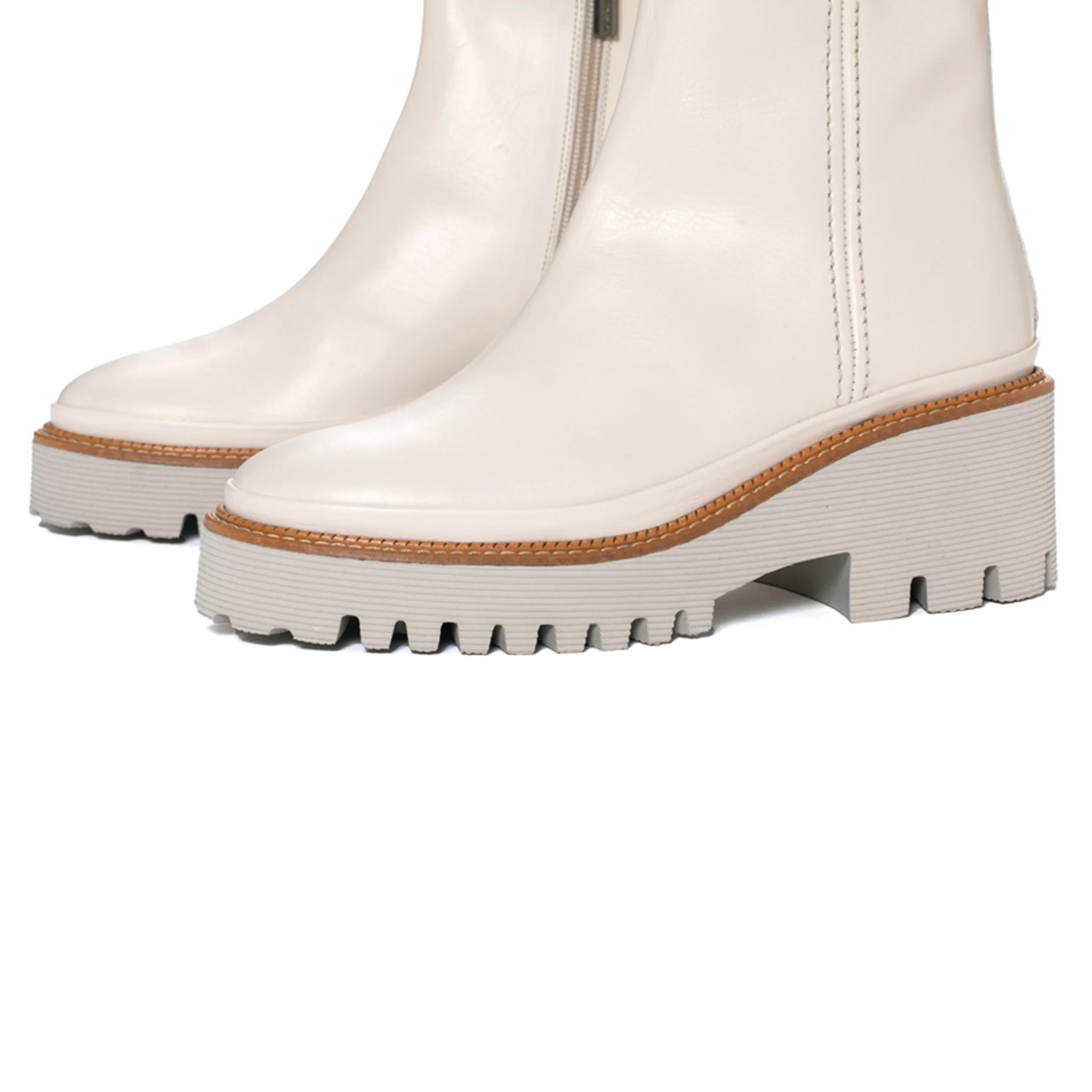 BOTIN PLATAFORMA CARMEN PIUMA HIELO - Image 4