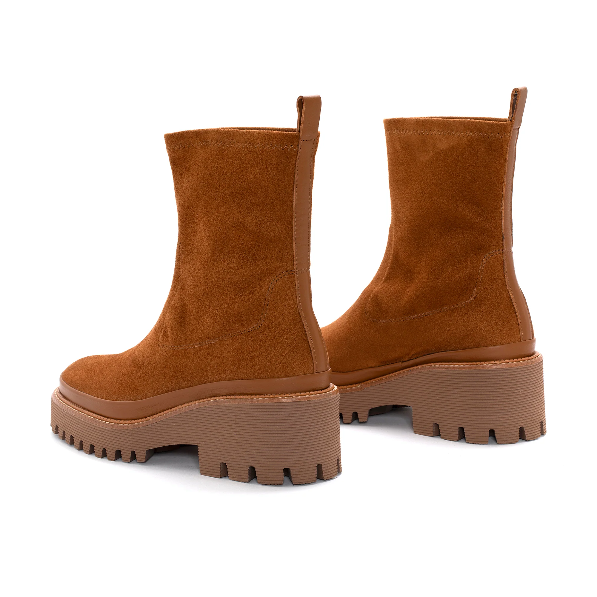 BOTIN PLATAFORMA CARMEN JET STRECH CUERO - Image 3