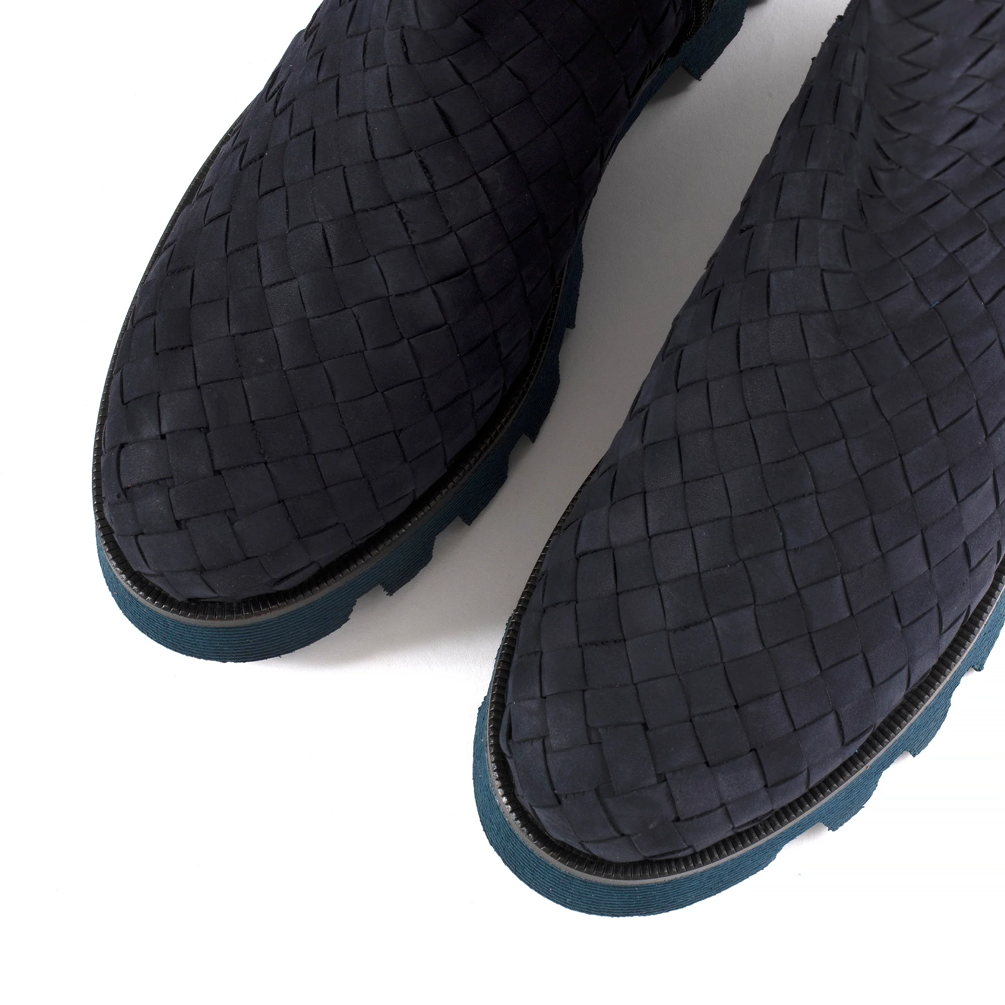 BOTIN PLATAFORMA JENNY TRENZADO 10MM VELVET OCEANO - Image 4
