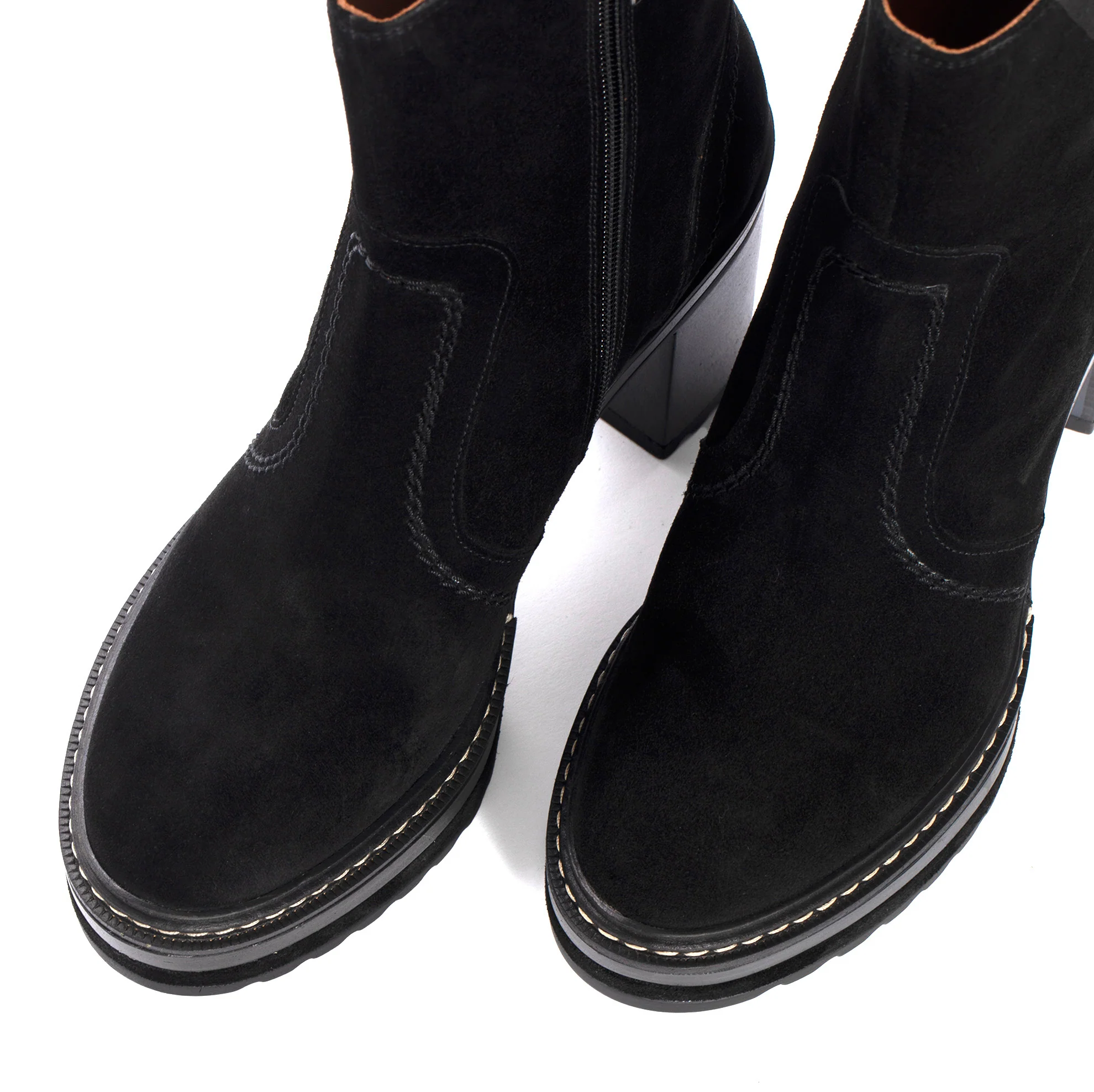 BOTIN TACON OLIVIA VELOUR NEGRO - Image 4