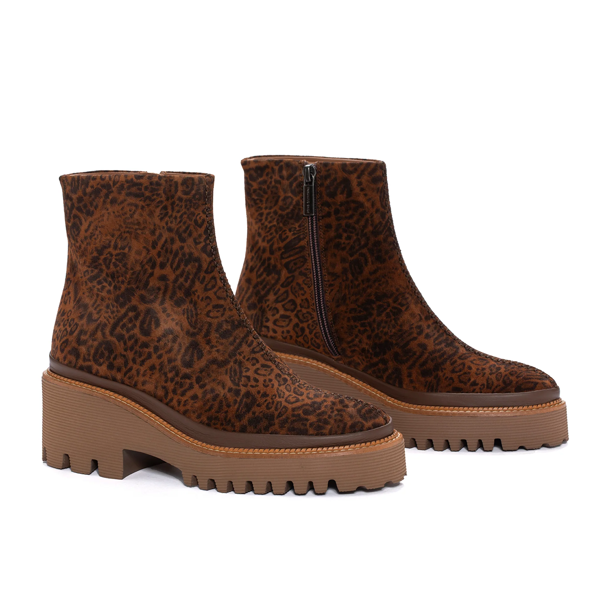 BOTIN PLATAFORMA CARMEN LEOPARDINO CUERO - Image 4