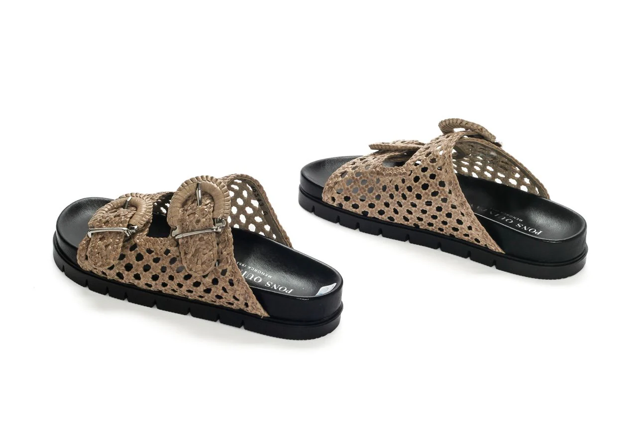 SANDALIA PLANA CAIMAN FUMO - Image 3