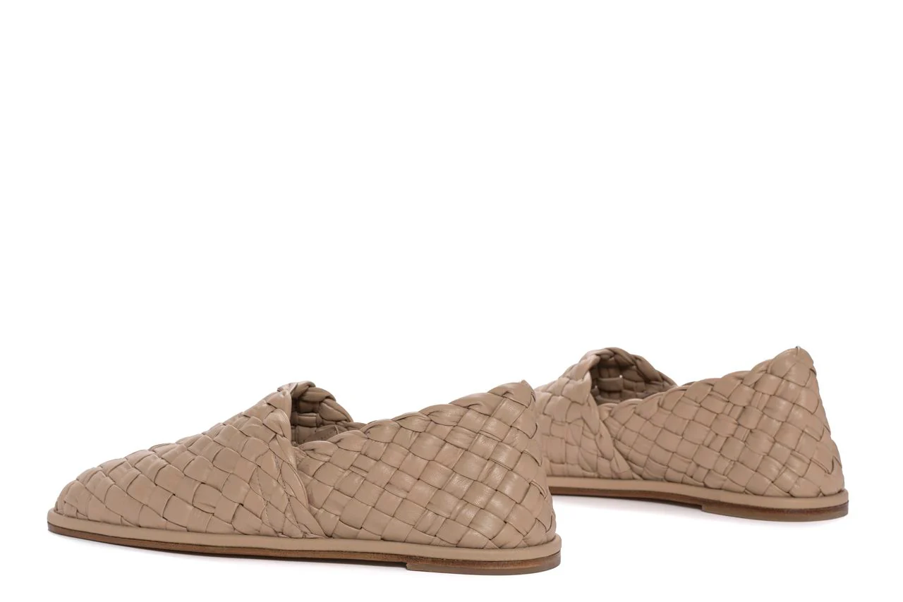 ZAPATO SLIP ON MANILA TAUPE - Image 3
