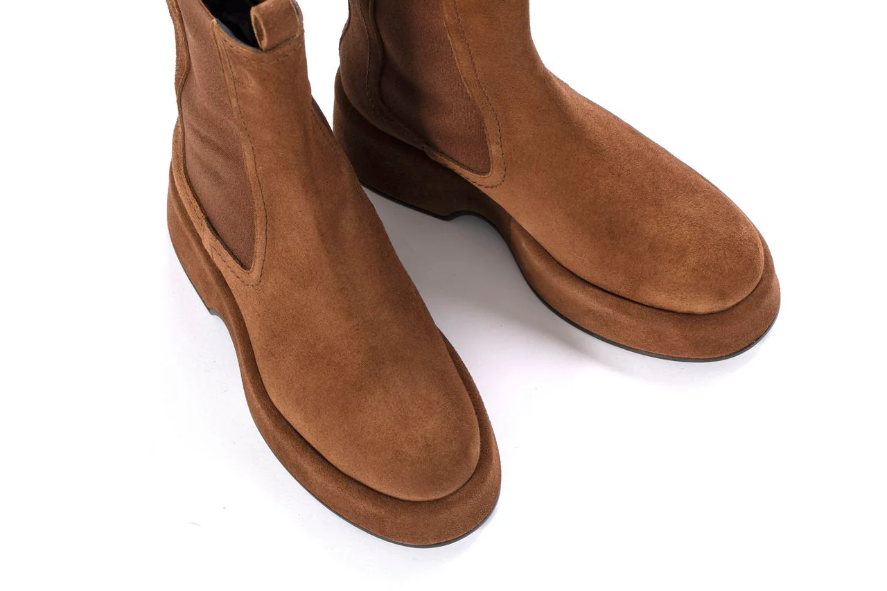 BOTIN PLATAFORMA FLIPER VELOUR TOFFE - Image 6