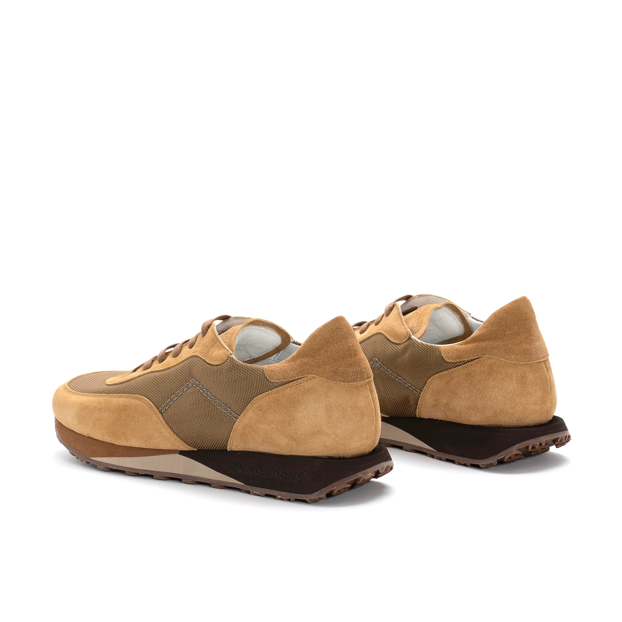 SNEAKER RUNNER VELOUR CUERO - Image 3