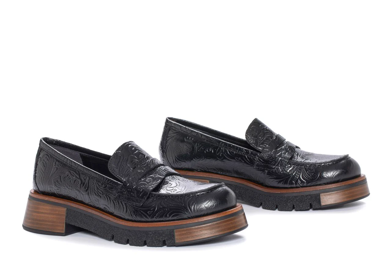 MOCASIN PLATAFORMA MALI CHARRO NEGRO - Image 3