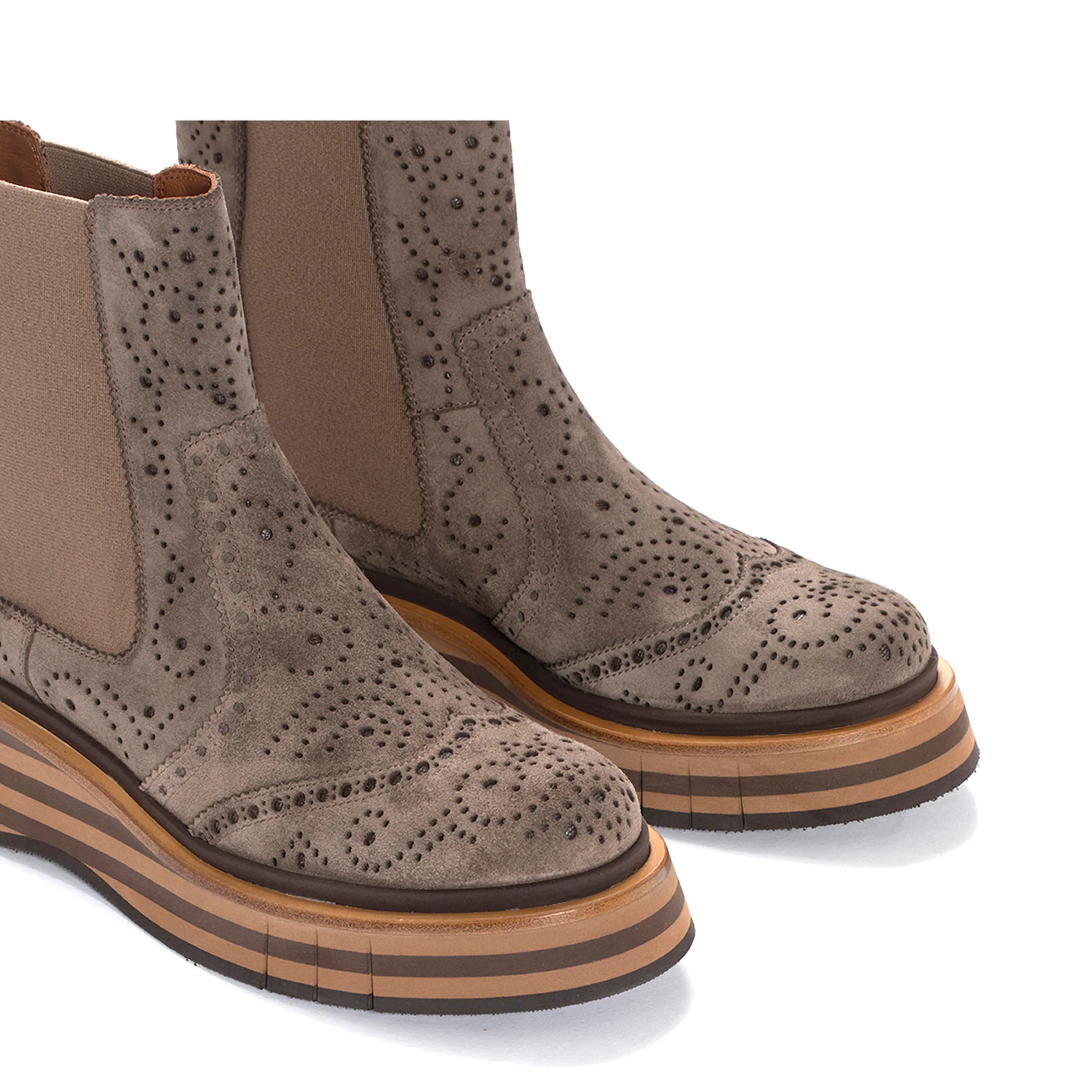 BOTIN PLATAFORMA ALICE VELOUR TOPO - Image 4