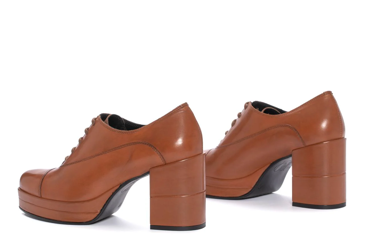 BLUCHER TACON BRISA BABY CALF CUERO - Image 3