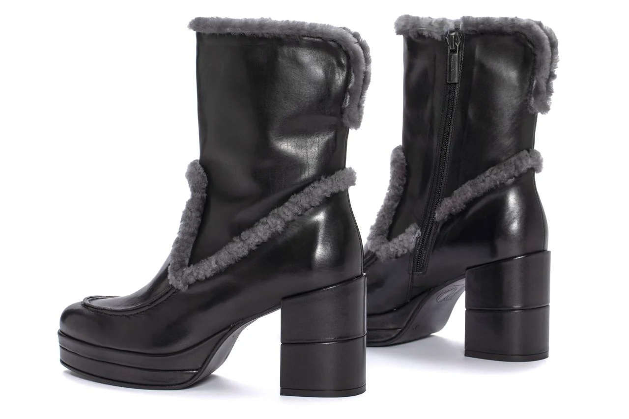 BOTIN TACON BRISA BABY CALF NEGRO + MOUTON CARBON - Image 3